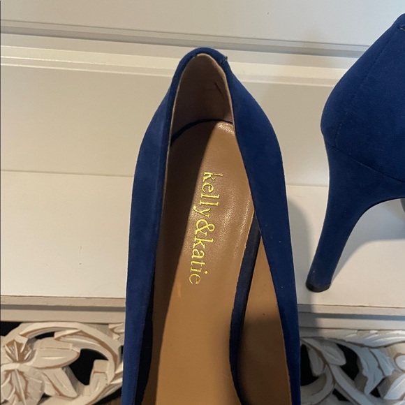 Kelly & Katie Royal Blue Isabella Suede Cobalt Blue Suede heels  Size 9 - Picture 5 of 7